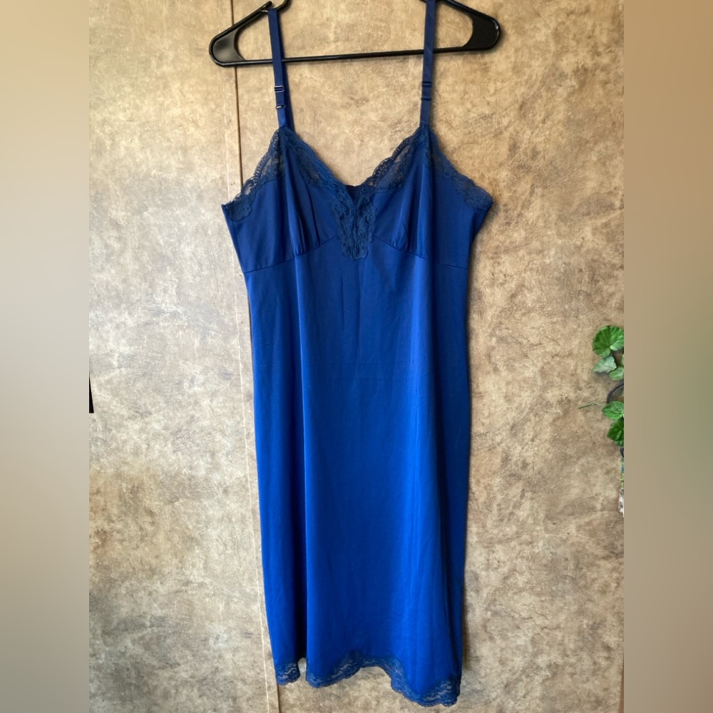 🛑 SOLD Vintage Shadowline Slip Dress Womens Blue Nylon Lace Nightgown Made USA